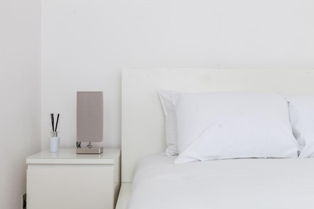 Spacious Retreat 2-Bed In Popular Camden Town London Exterior foto